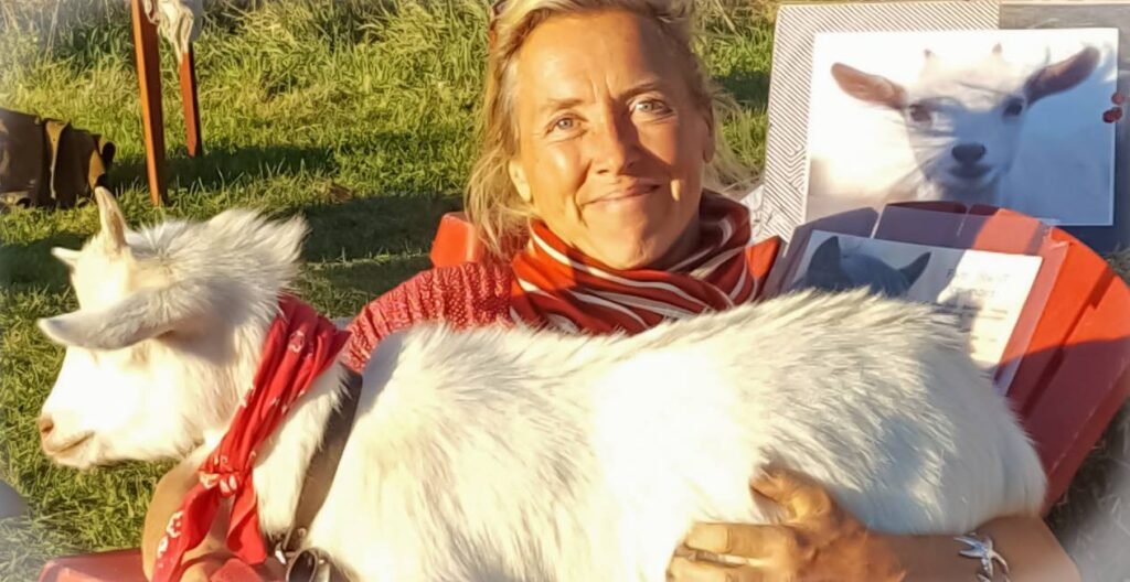 Karleen and a goat at Farm Jibe-iT